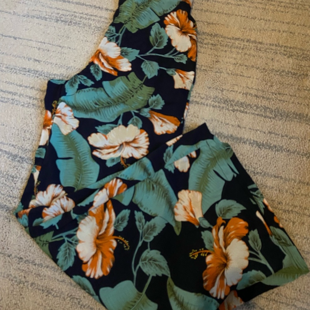 Bell bottom pants
